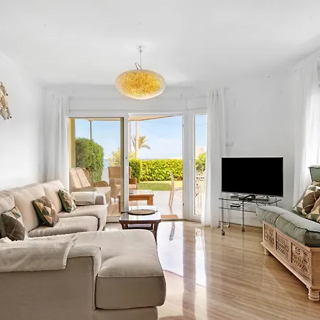 Cala Blanca Seaview Sunrise Apartment *